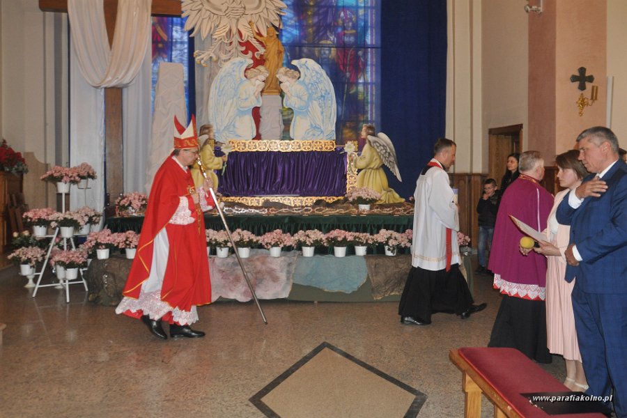 003 Procesja liturgiczna.jpg